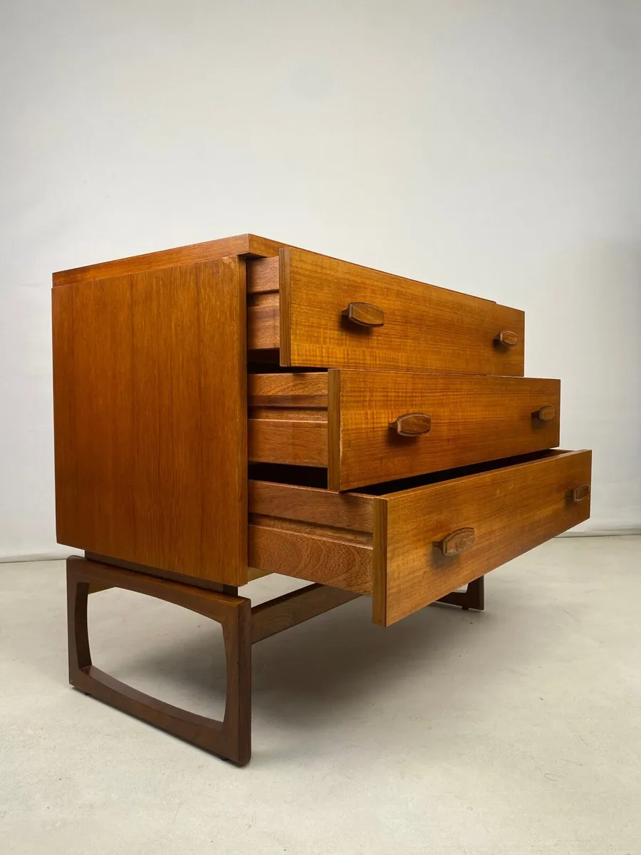 Mid Century G Plan Chest of Drawers - Image 3