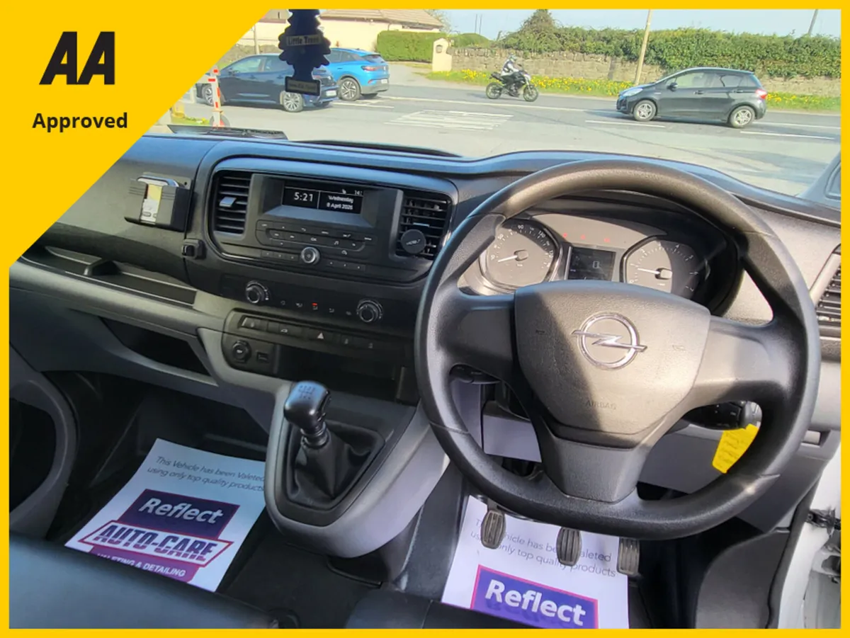 Opel Vivaro L2H1 2900 1.5 5DR - Image 2