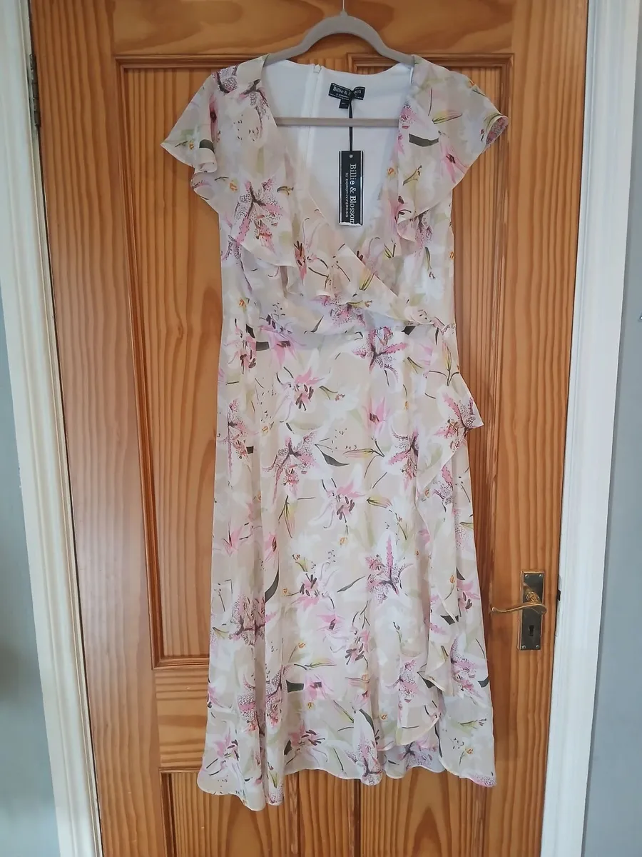 womans dress - Image 1