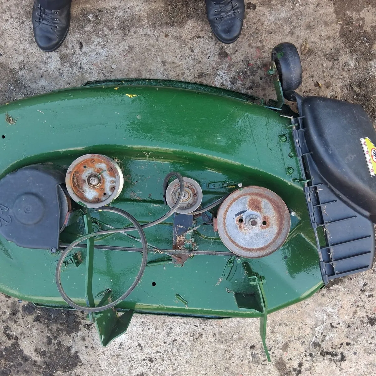 John Deere Mower Deck - Image 1