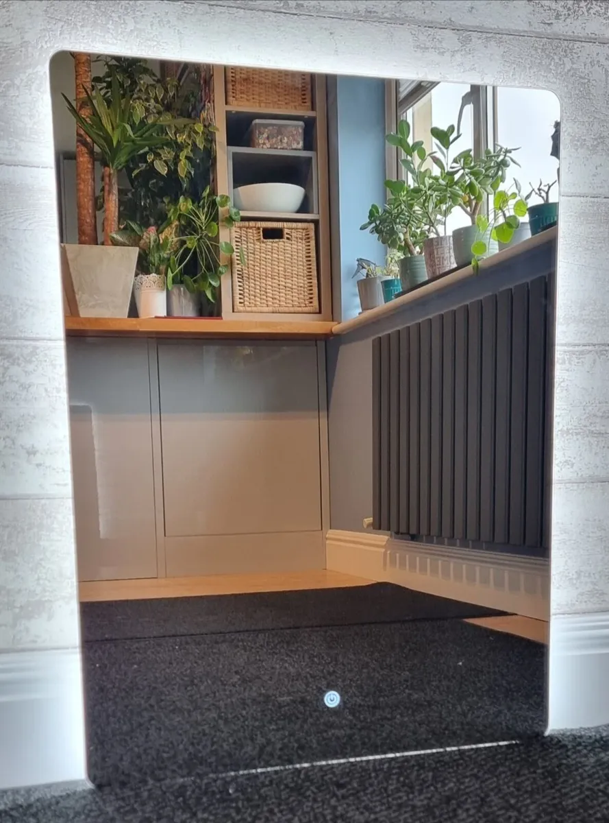 LED Bathroom Mirror Backlit Demister 60x80cm - Image 1