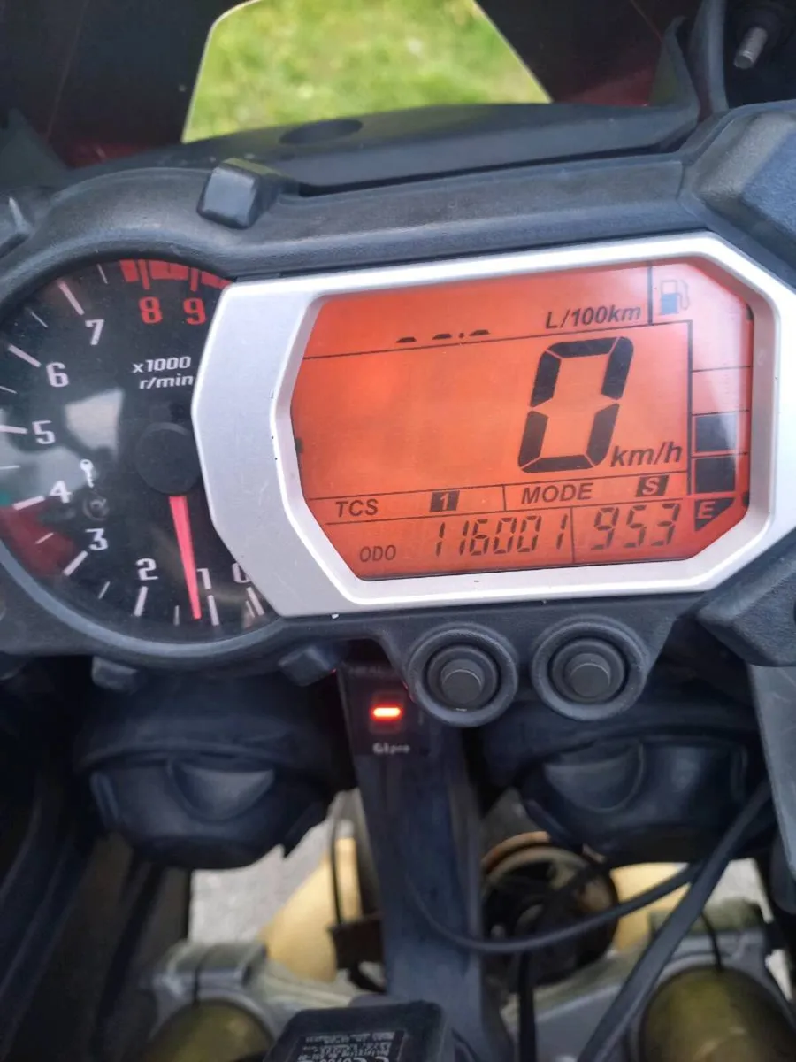 2012 yamaha super tenere 1200 - Image 3