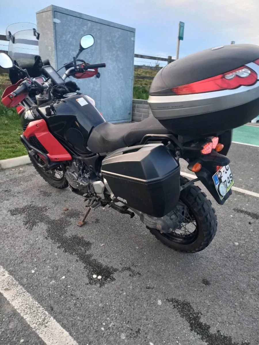 2012 yamaha super tenere 1200 - Image 2