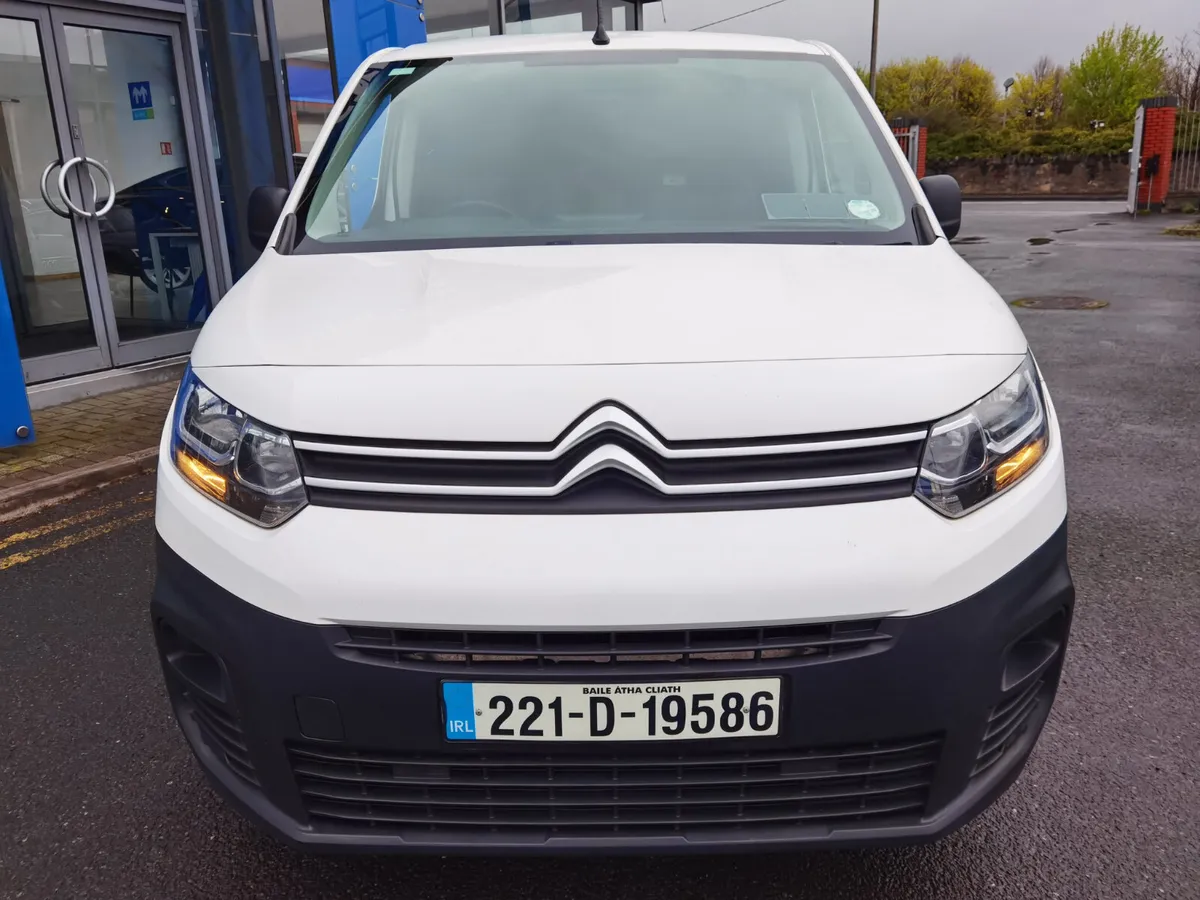CITROEN BERLINGO 1.5 BLUEHDI €13,950 INCLUDING VAT - Image 2