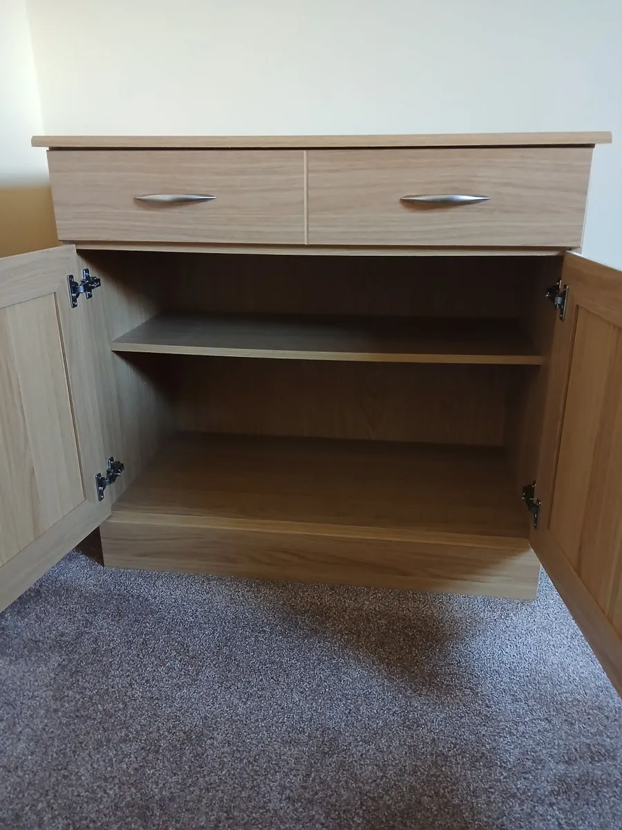 Small sideboard - Image 2