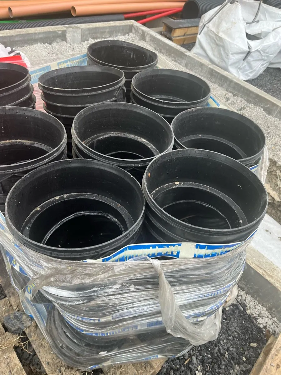 Twinwall drainage fittings 300/225/150mm - Image 2