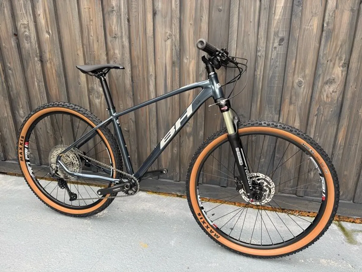 New BH Expert 4.0 Mountain bike - Image 1
