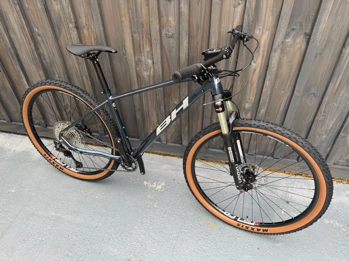 New BH Expert 4.0 Mountain bike - Image 3