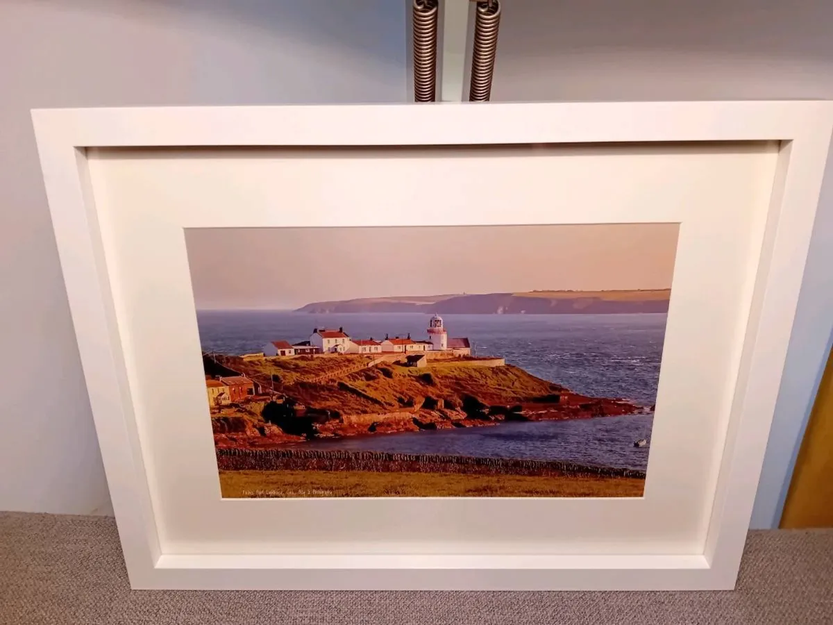 Roches Point Lighthouse - Image 1