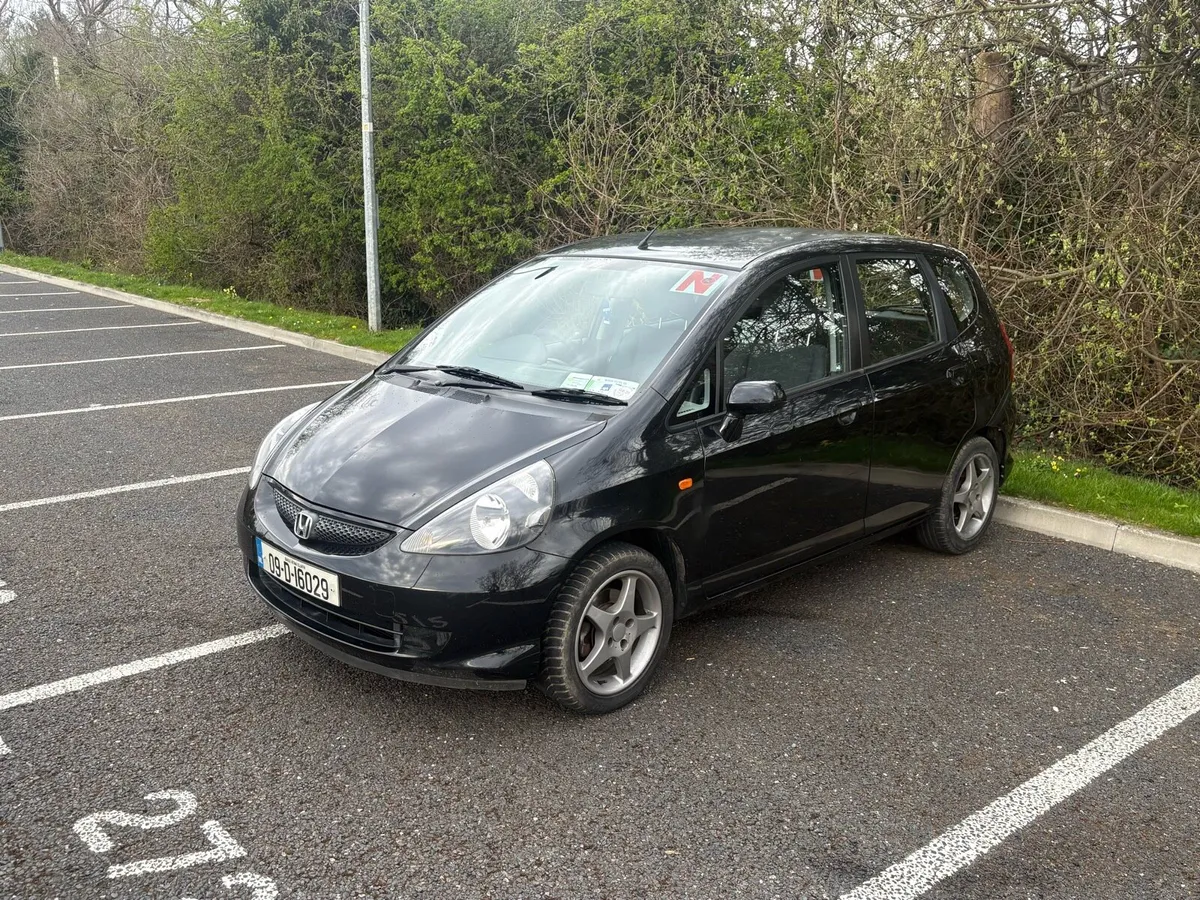 2009 Honda Jazz manual - Image 2