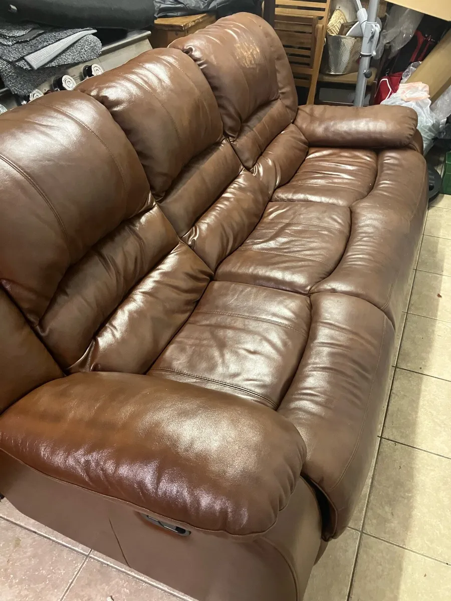 3-2-1 Sofa recliner set - Image 1