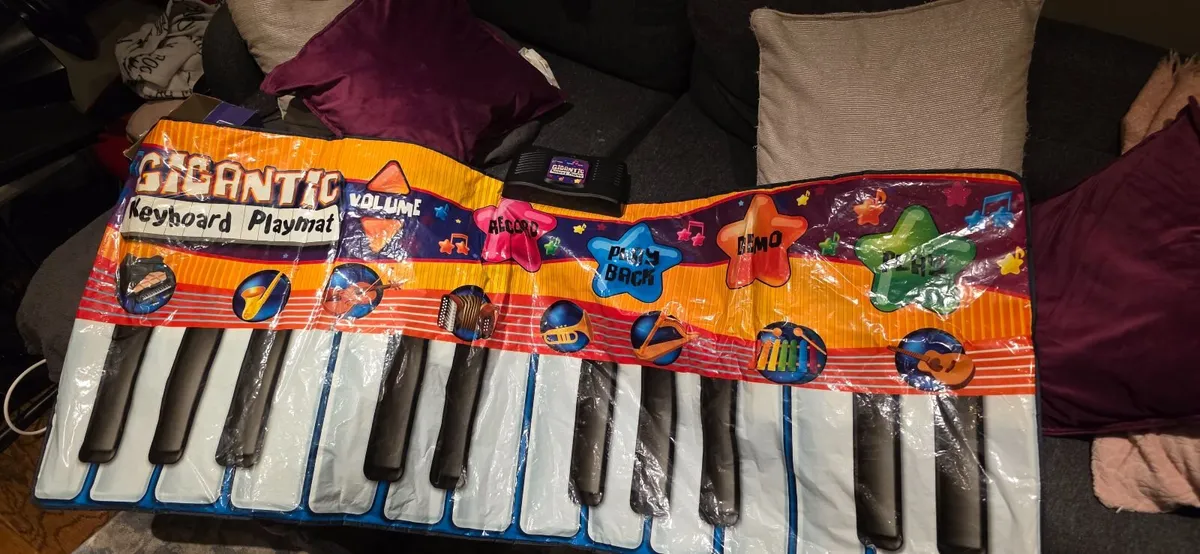 Gigantic Keyboard Playmat Kids Play toy Floor Fun - Image 4