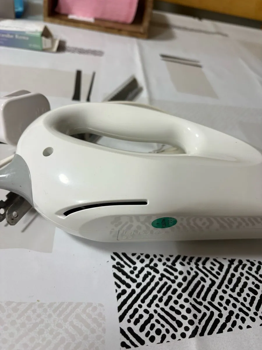 Electric knife - Image 2