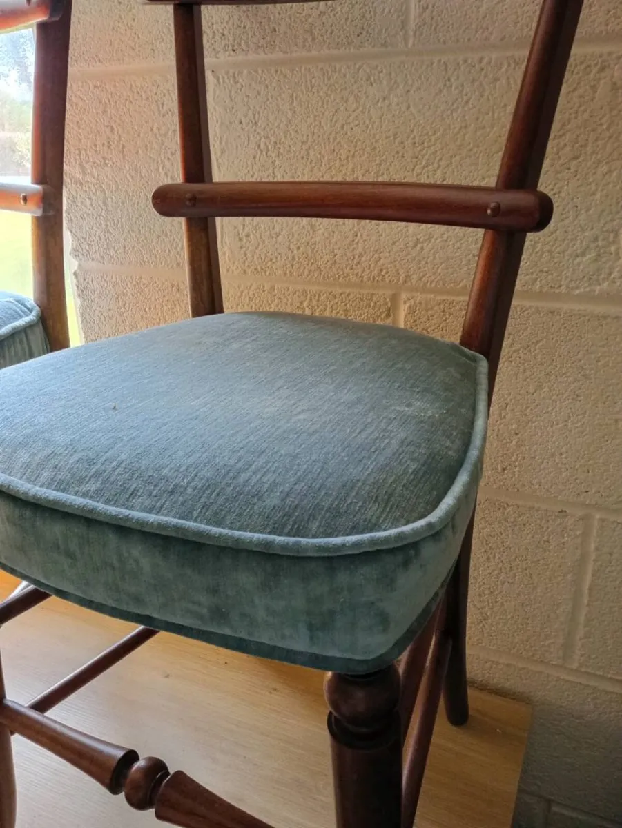 Pair of velvet occasional chairs - Image 2