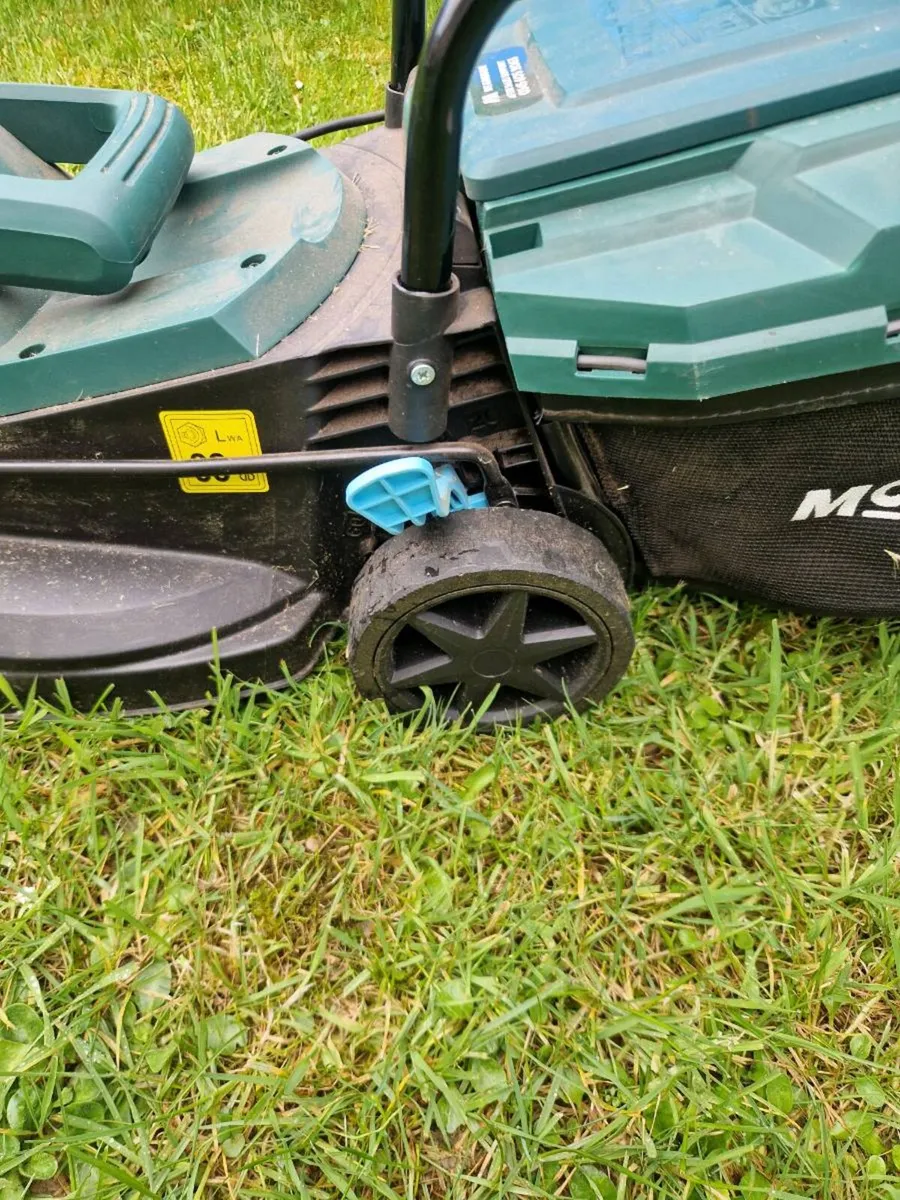 Lawnmower + strimer - Image 2