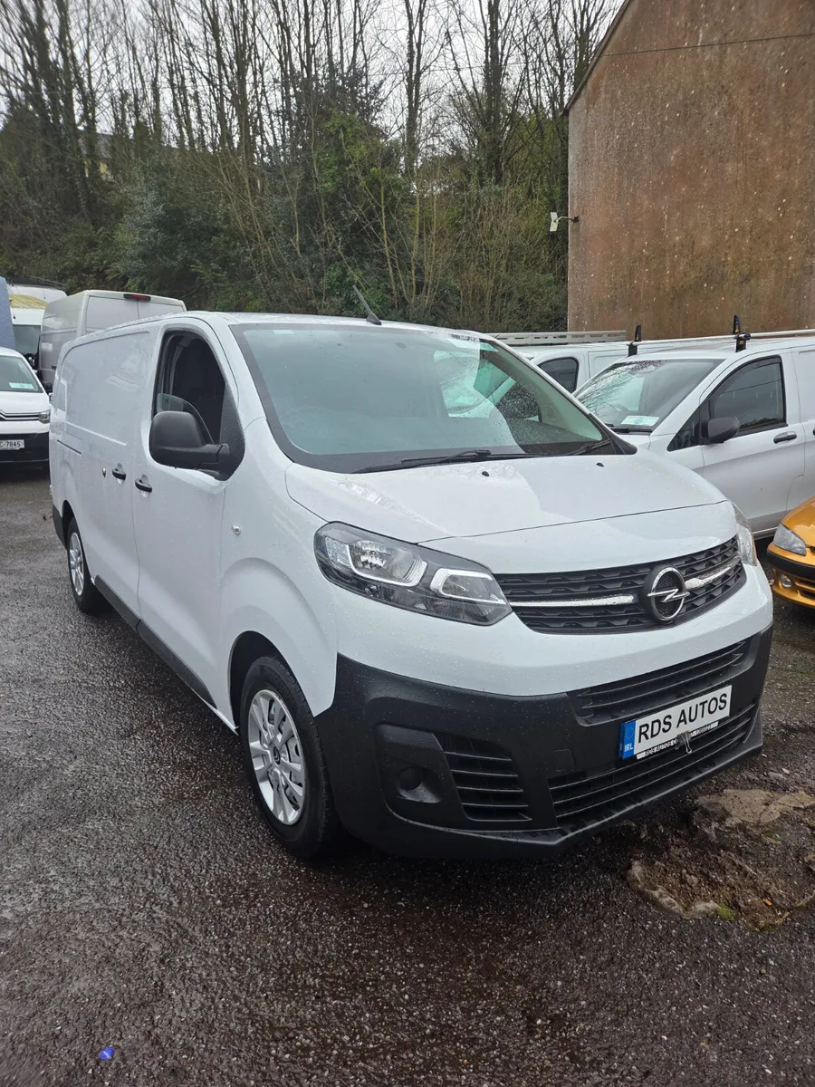 🔥23 OPEL VIVARO LOW KMS🔥 - Image 1