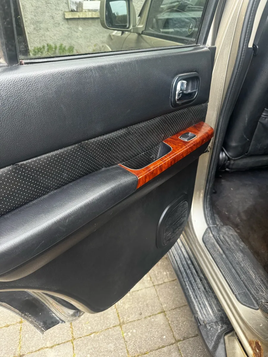 Nissan Patrol 2007 - Image 2