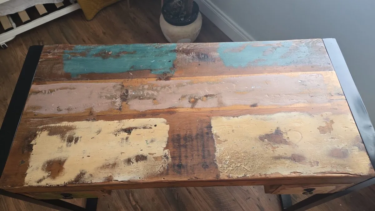 Office desk - Image 2