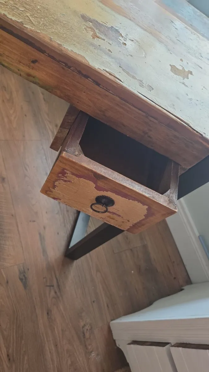 Office desk - Image 3