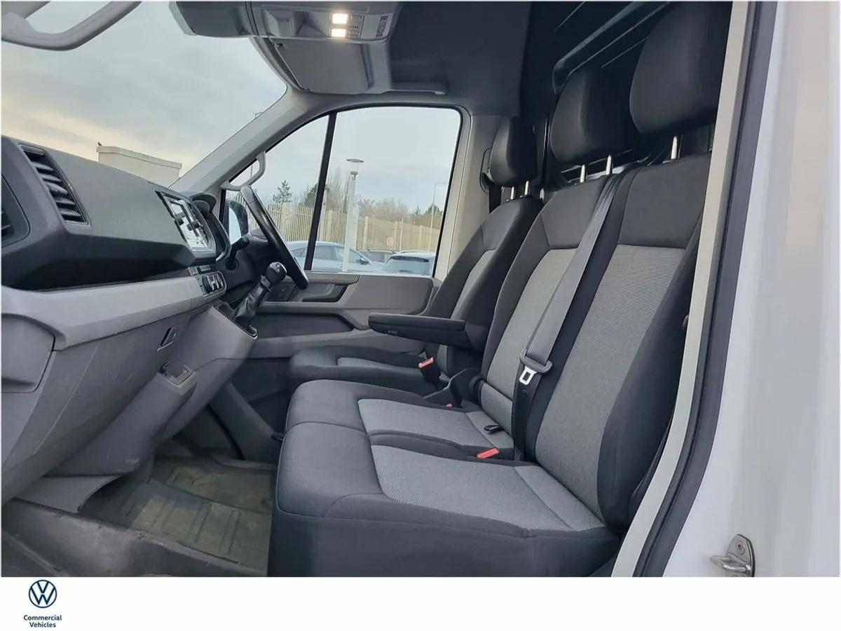 Volkswagen Crafter T35 LWB 2.0TDI 140BHP  M6F 5DR - Image 4