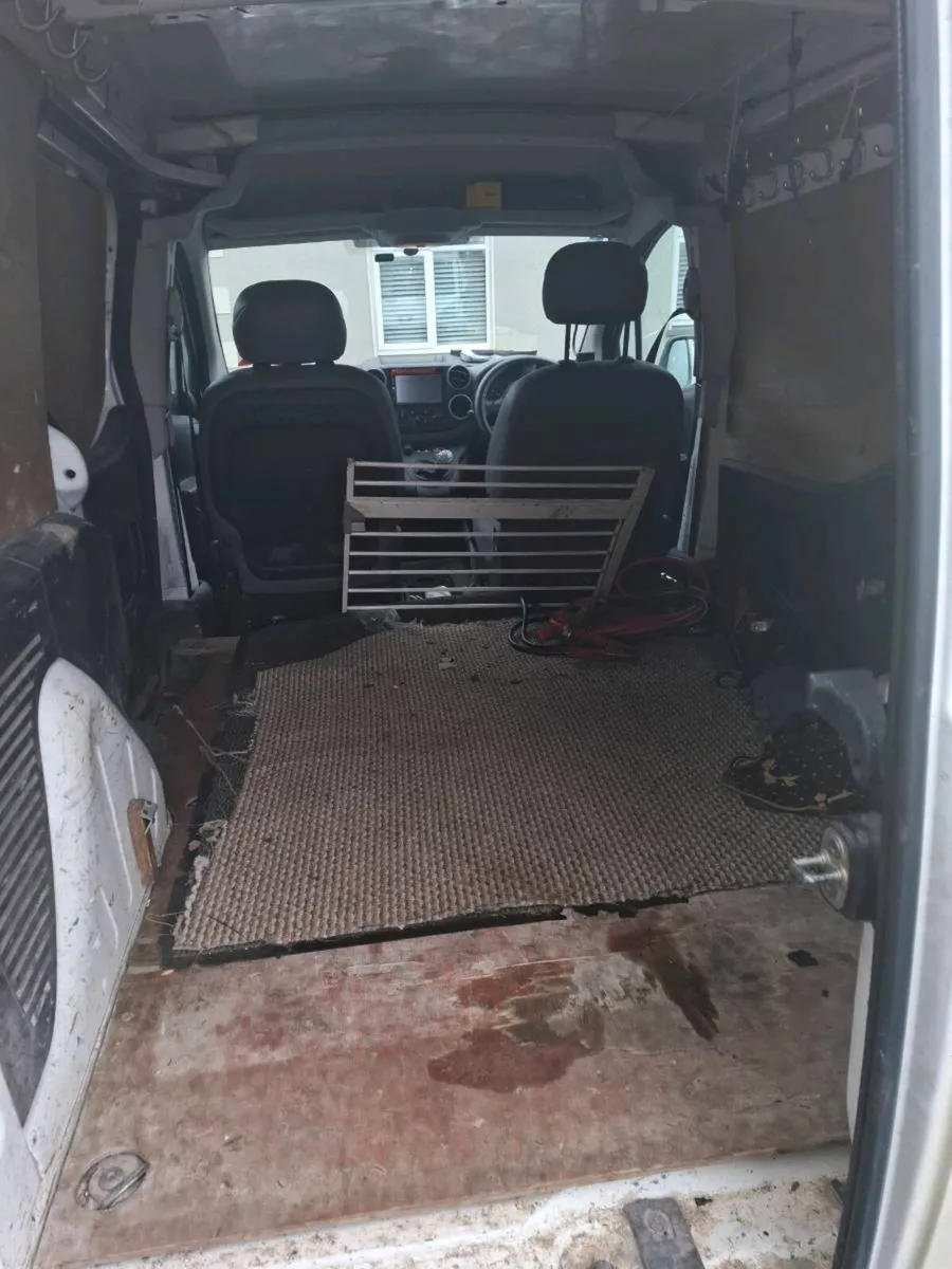 Peugeot Partner - Image 4