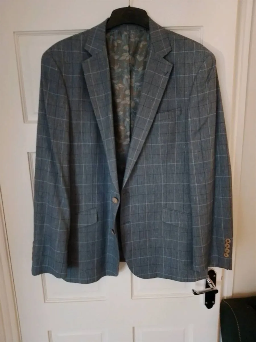 Man's sports jacket - Image 1