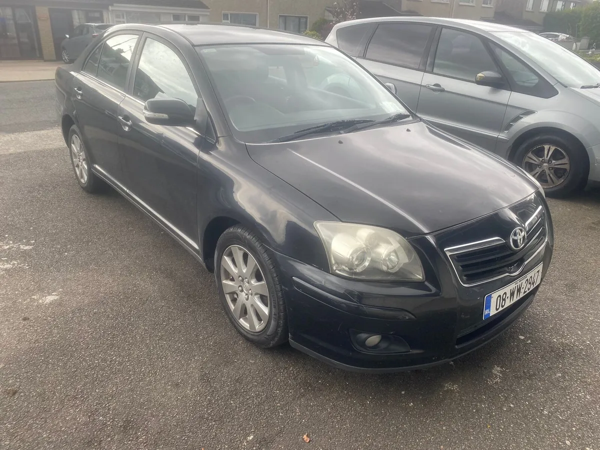 TOYOTA AVENSIS - Image 1
