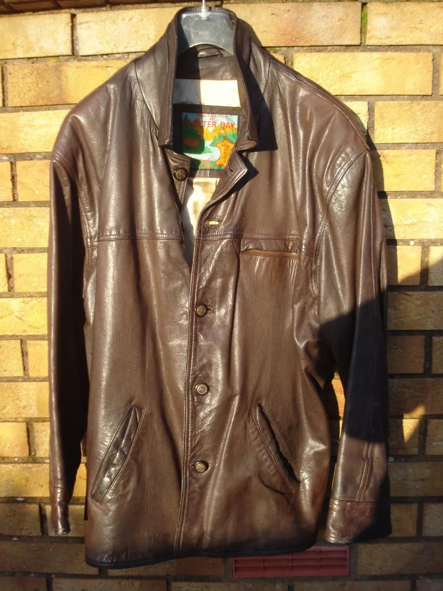 VINTAGE MENS BROWN REAL LEATHER JACKET. MEDIUM. - Image 2