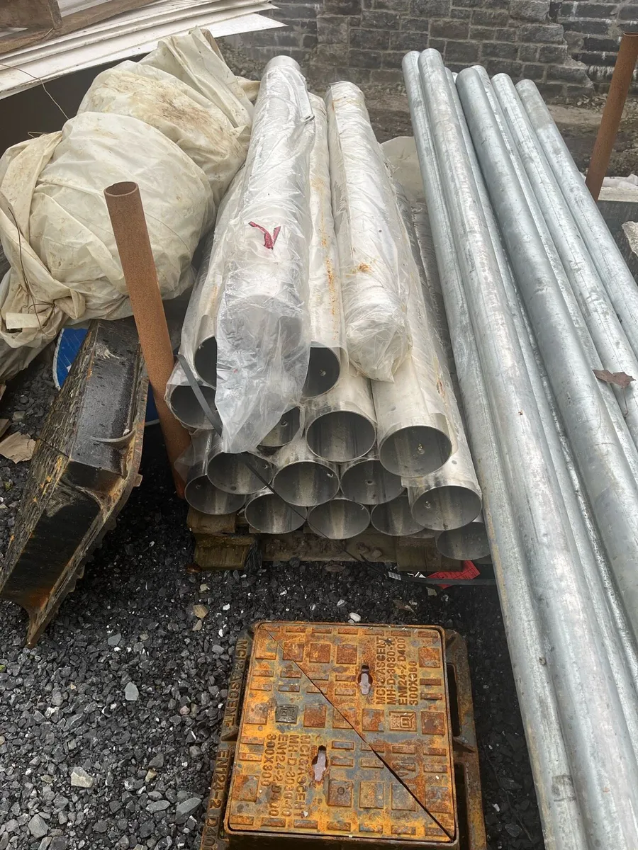 20 pedestrian bollards stainless steel