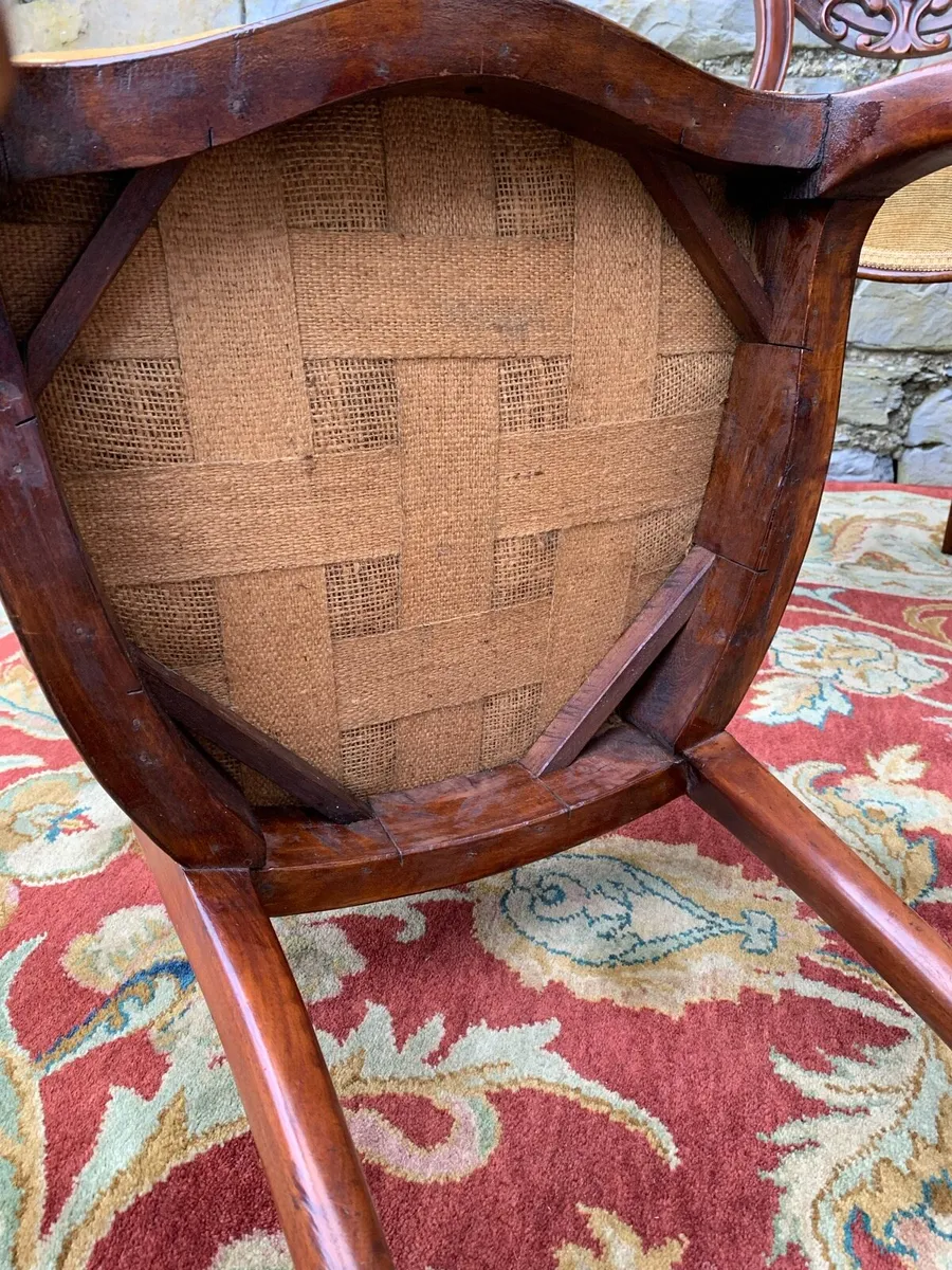 Set of 6 Victorian walnut  balloon back chairs. - Image 4