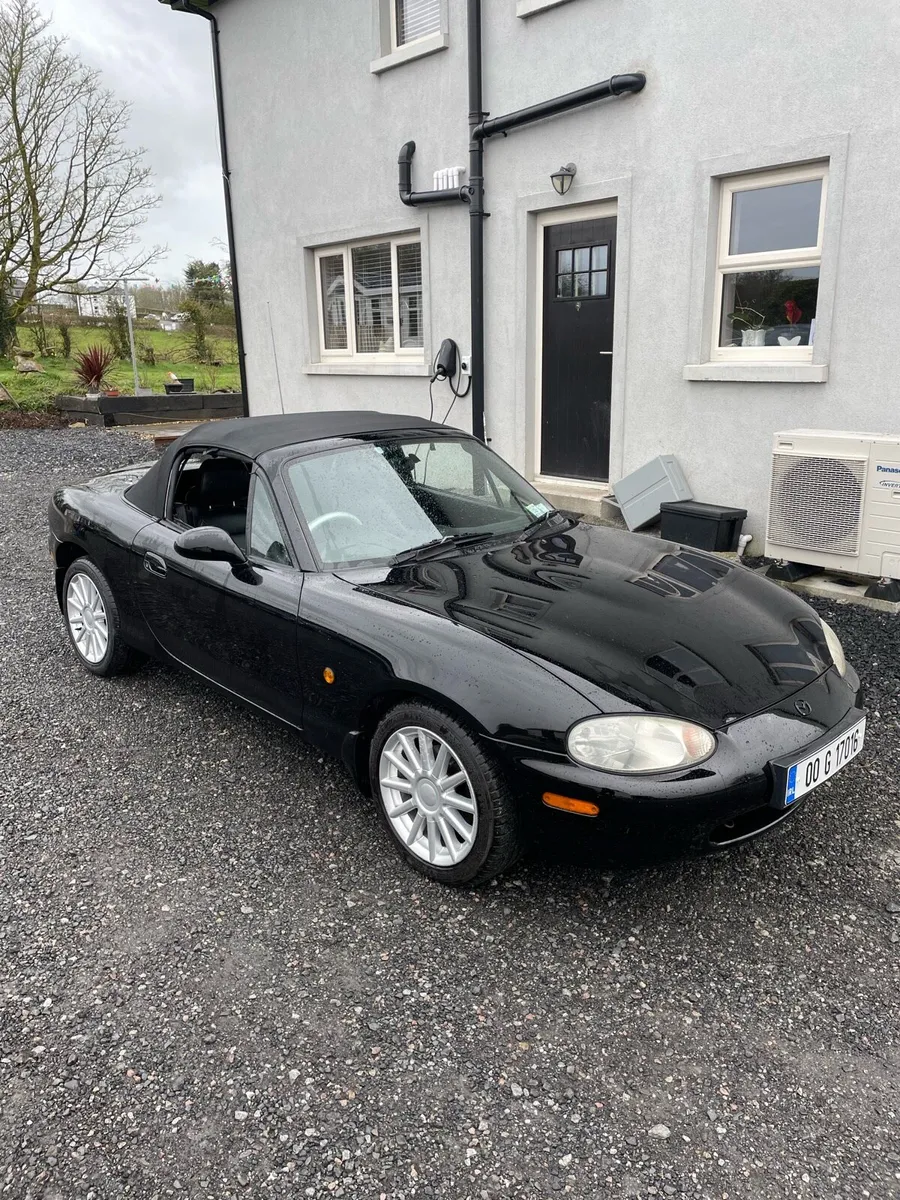 Mazda mx5 (jasper conran) 68/400 - Image 1