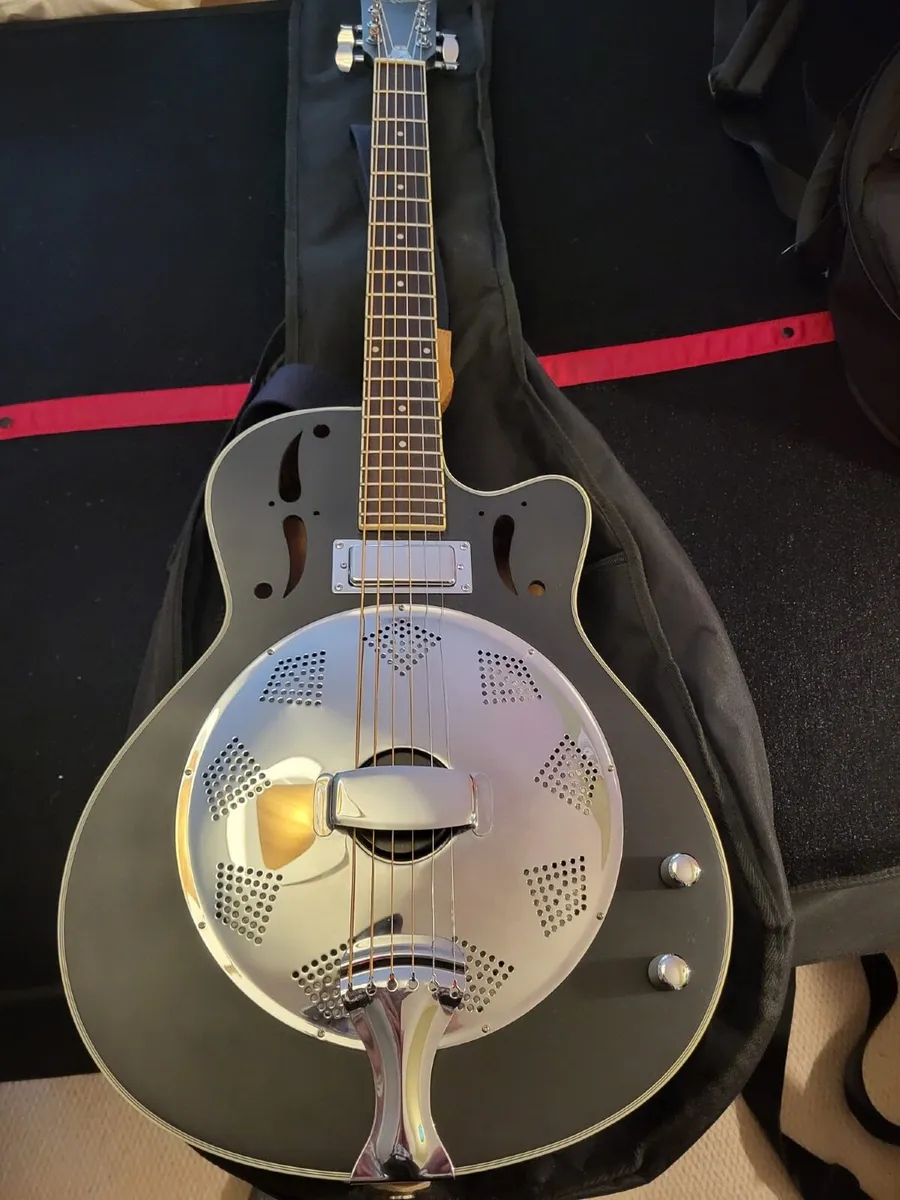 Guitars for sale - Image 3