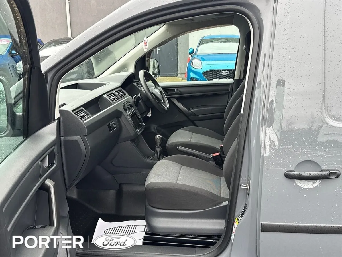 Volkswagen Caddy LWB 2.0 TDI 102BHP *NO VAT TO PAY - Image 4