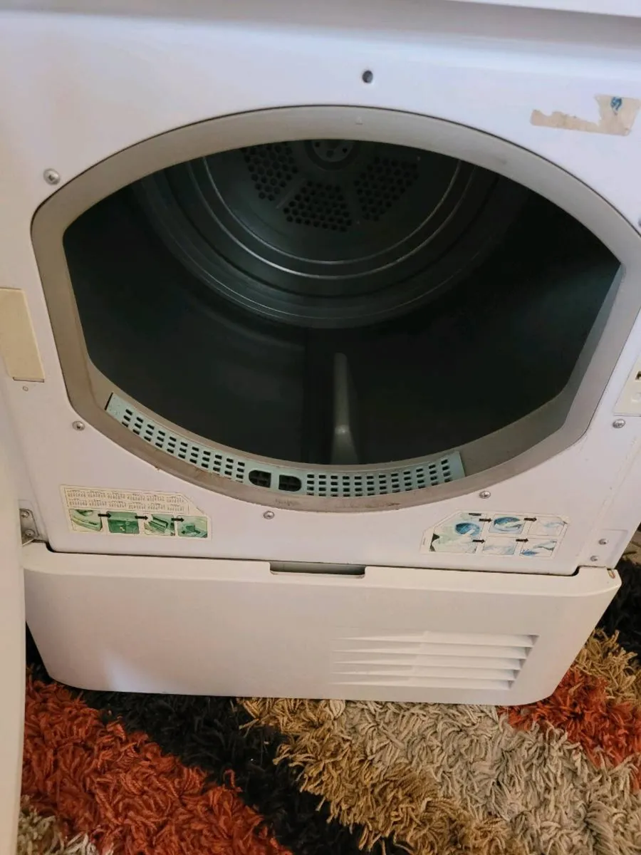 Dryer & Washing Machine - Image 3