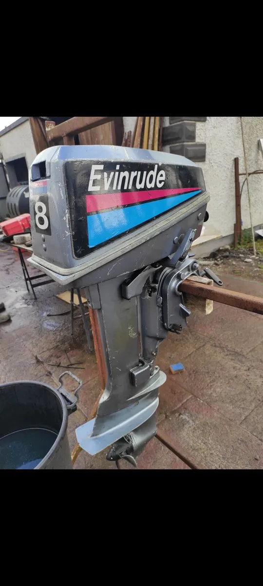 Evinrude 8hp Boat Engine - Image 1