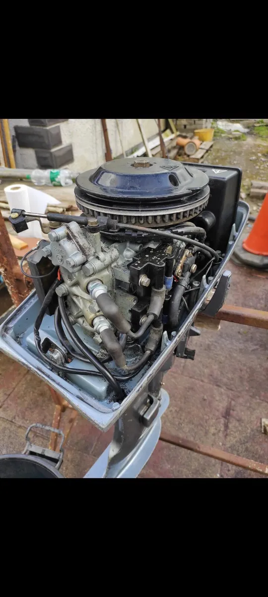 Evinrude 8hp Boat Engine - Image 4