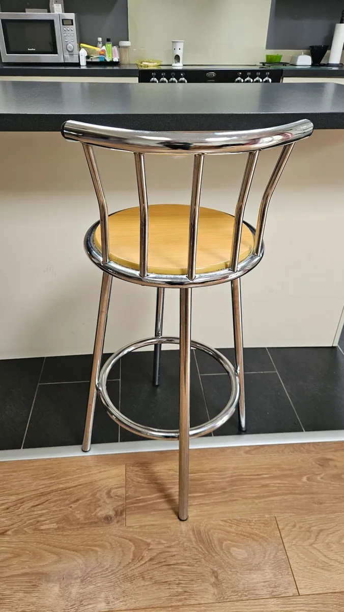 Free High Stool - Image 2