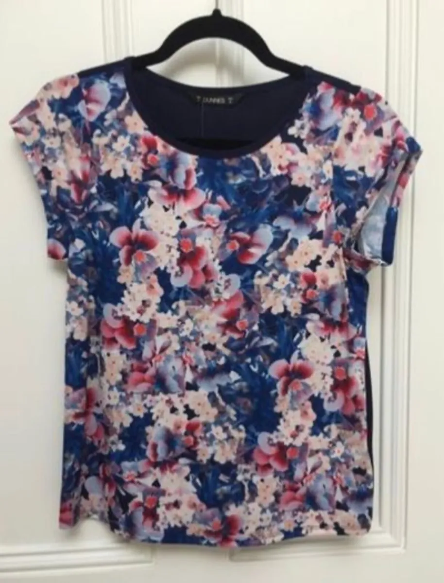 Fab Ladies Tops - 2 For E15 - EITHER BNWT OR AS NE - Image 3