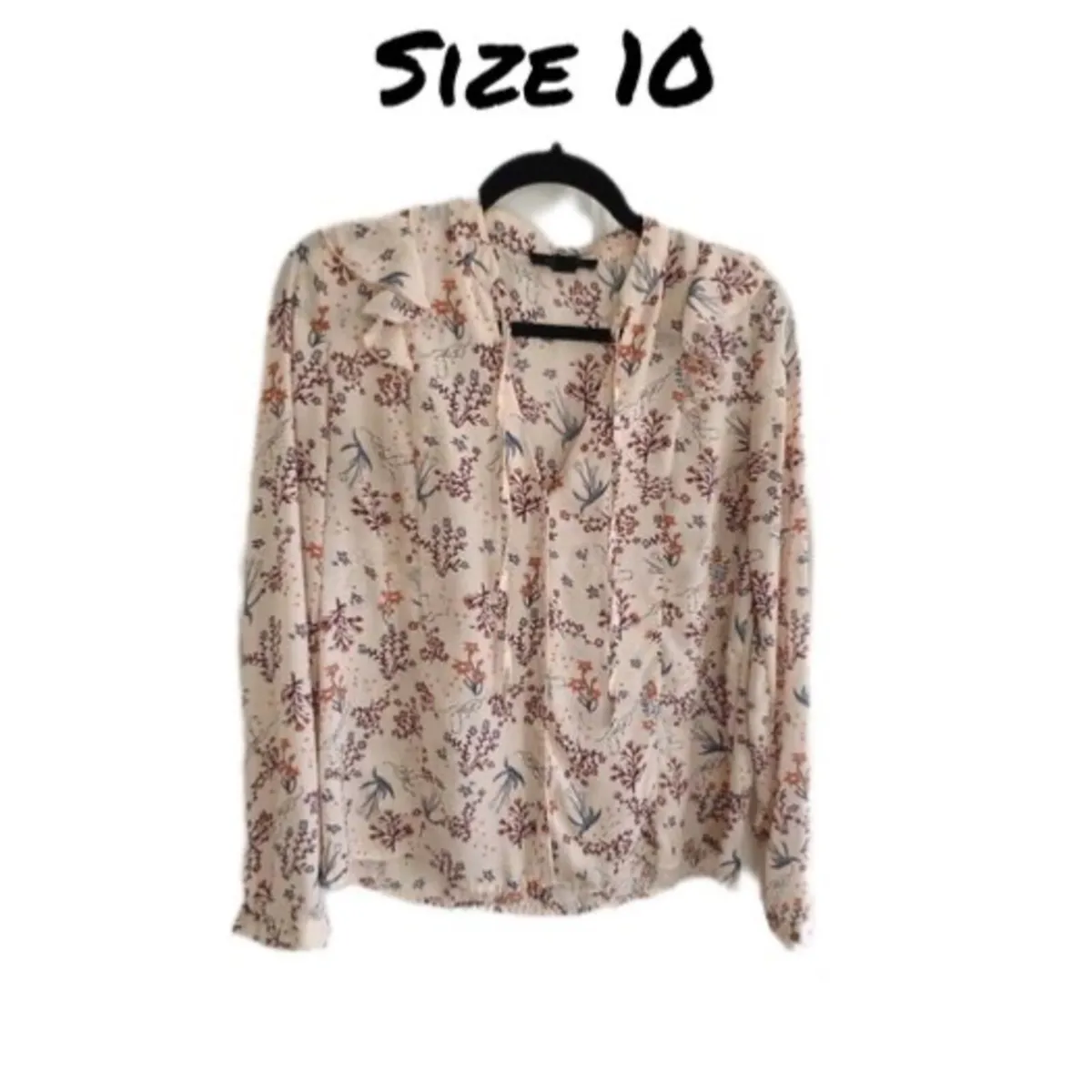 Beautiful Ladies Tops - 2 For E15 - EITHER BNW - Image 3