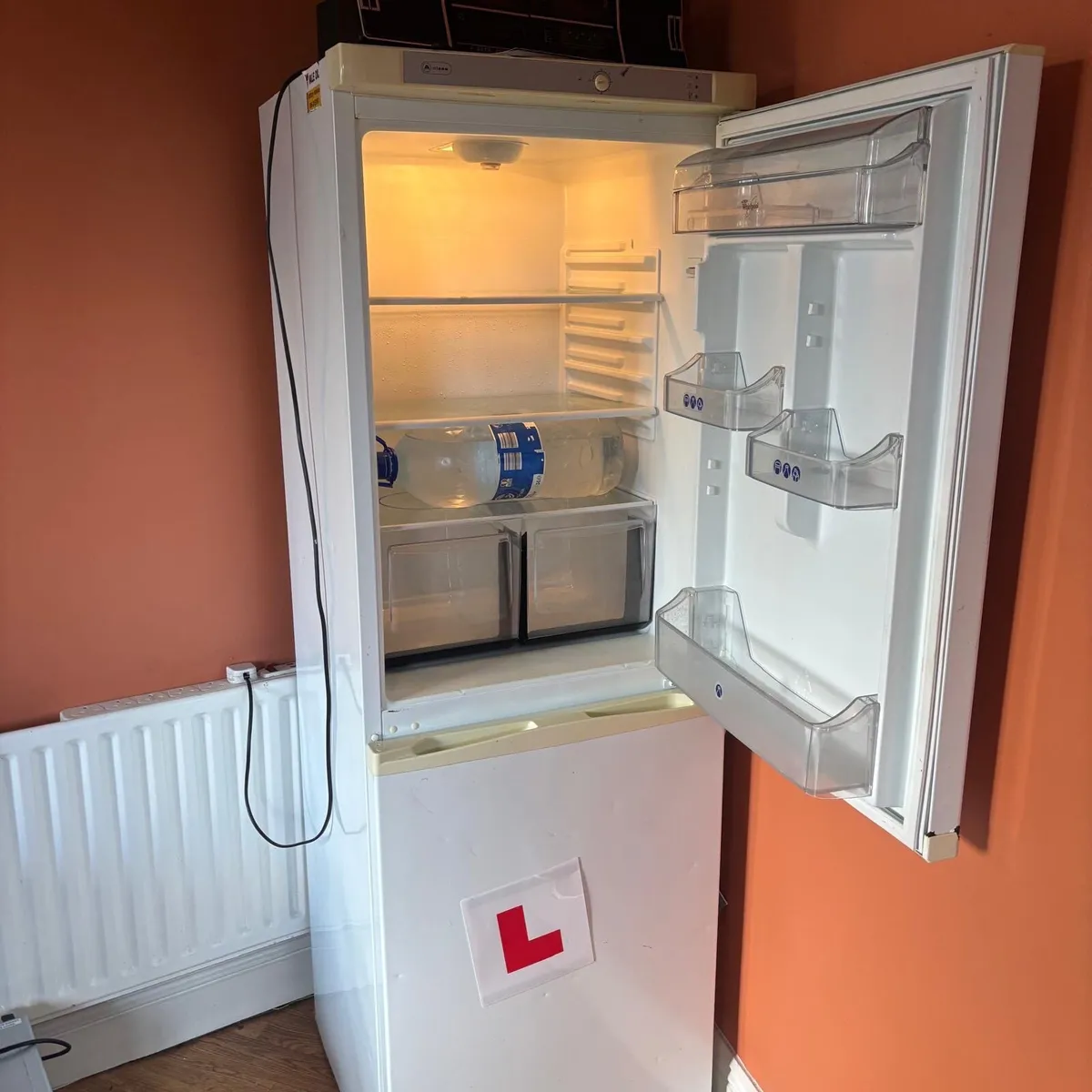 Whirlpool Large fridge freezer - Image 1