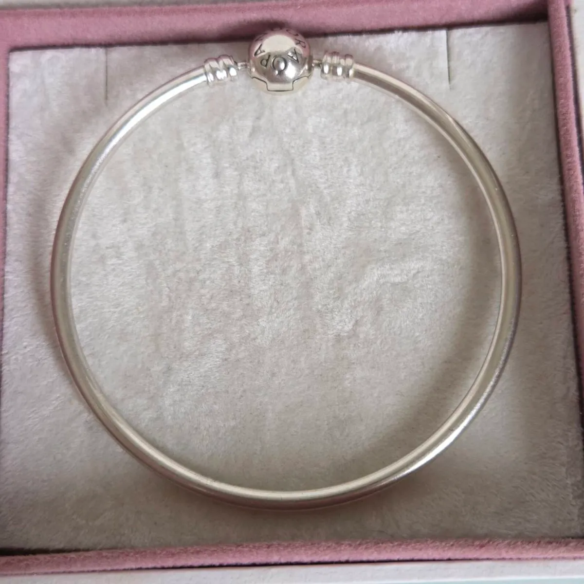 Pandora bangle bracelet moments claps - Image 2