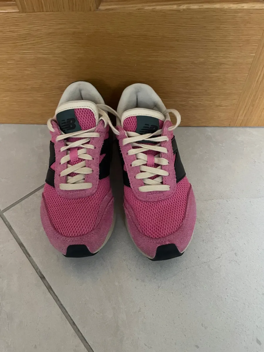 New Balance - Image 1