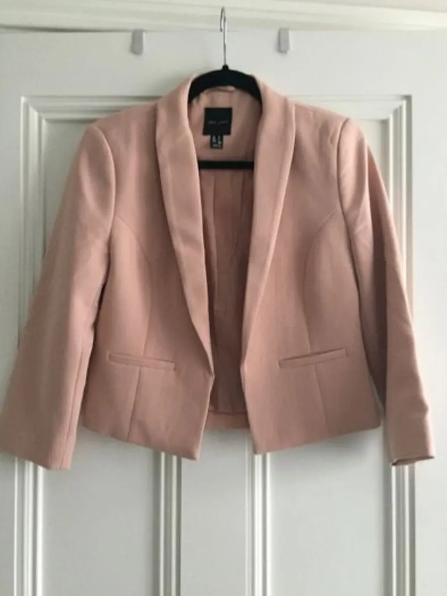 NEW LOOK Ladies Blush Blazer: Size 10 - AS NEW - Image 2