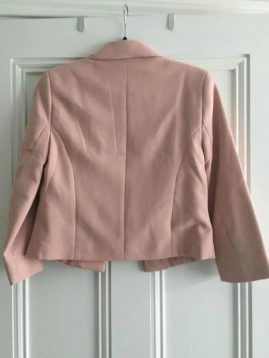 NEW LOOK Ladies Blush Blazer: Size 10 - AS NEW - Image 3