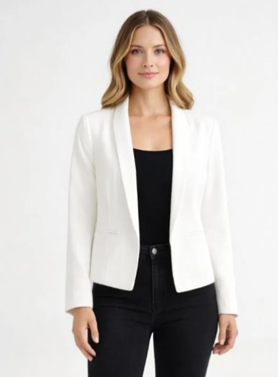 NEW LOOK Ladies White Blazer: Size 10 - AS NEW - Image 1