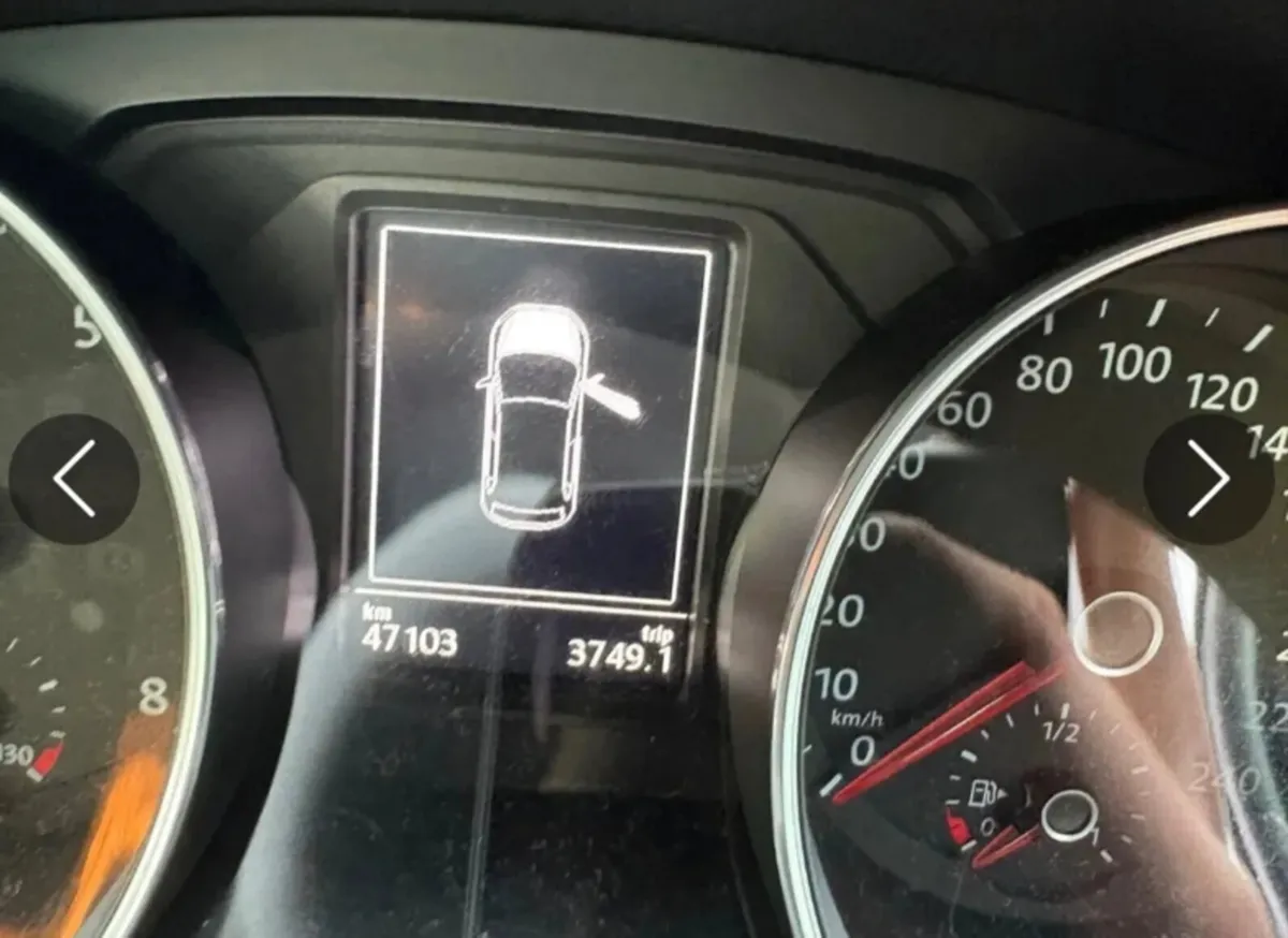 2015 Vw Polo 1.2 Tsi Automatic only 47 kms - Image 4