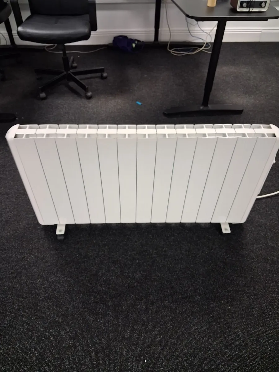 Electric radiator - Image 1