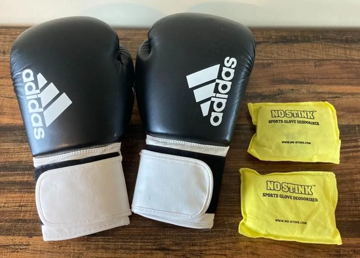 Adidas Hybrid 100 Boxing Gloves – 16oz - Image 2