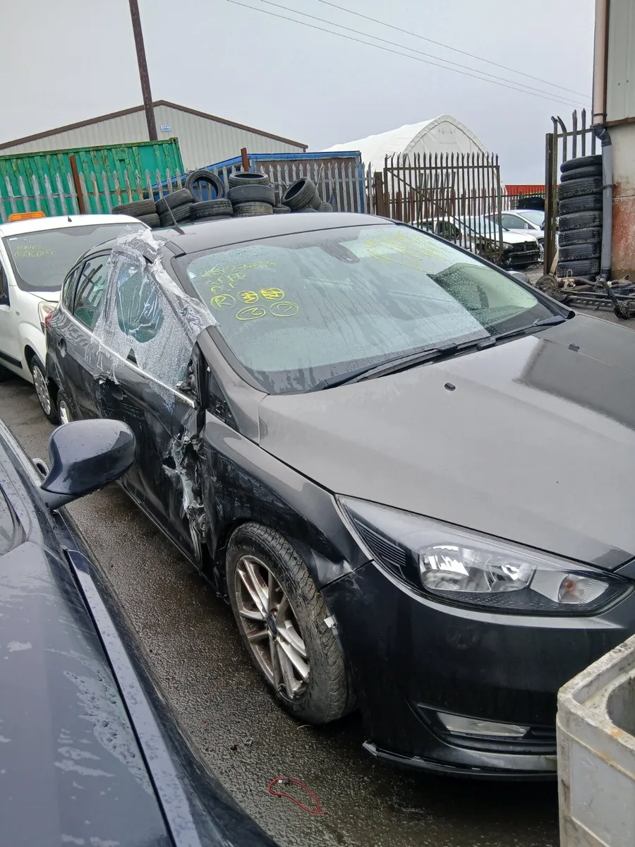 2015 FORD FOCUS 1L ECOBOOST BREAKING/PARTS - Image 2