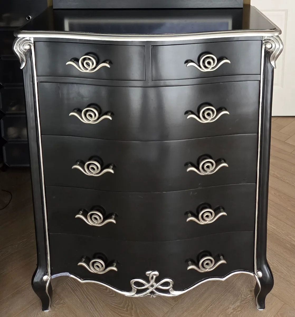 Chest of Drawers - Image 1